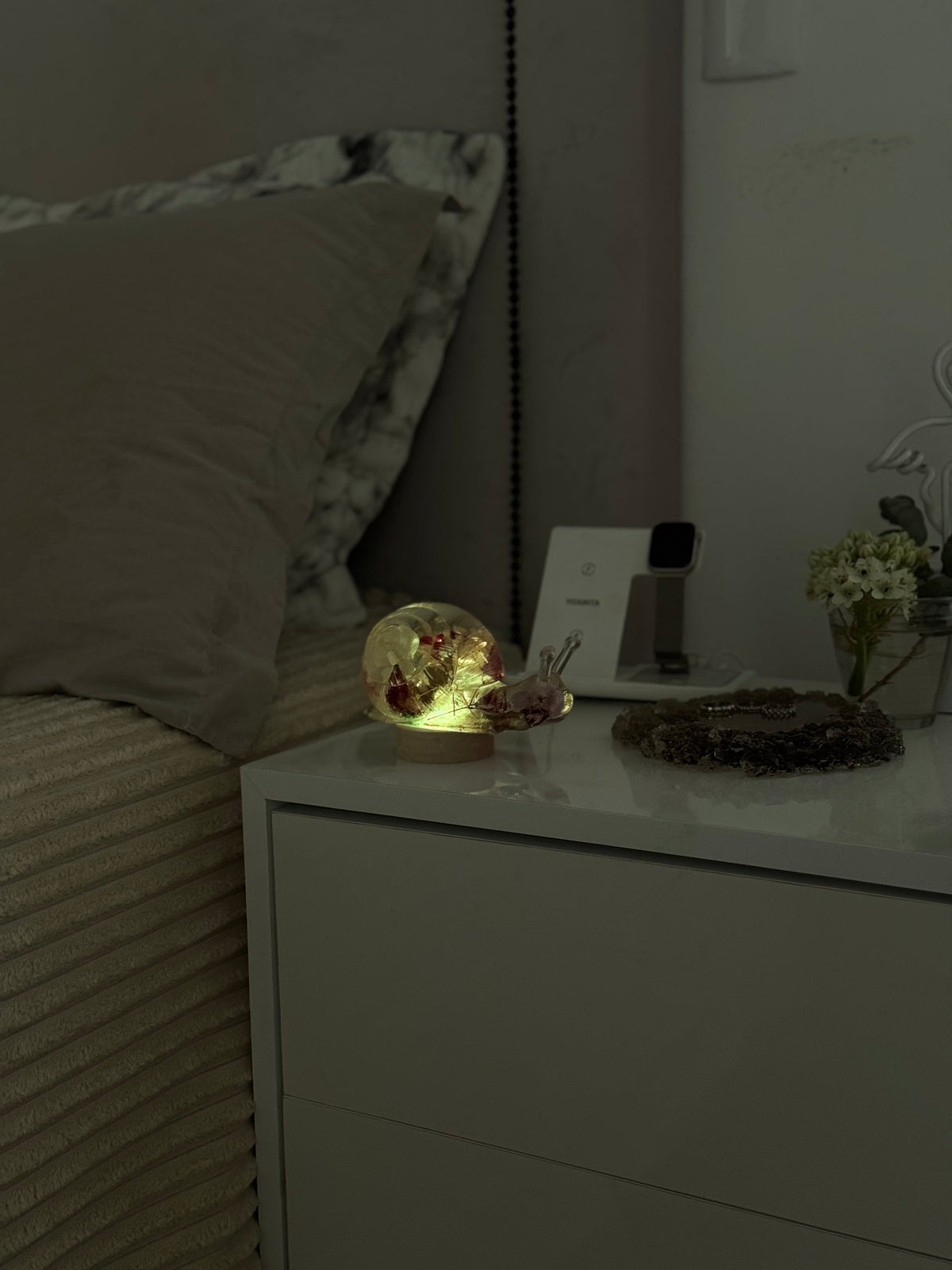Luminária Escultura de Caracol com Flores naturais Molde Importado