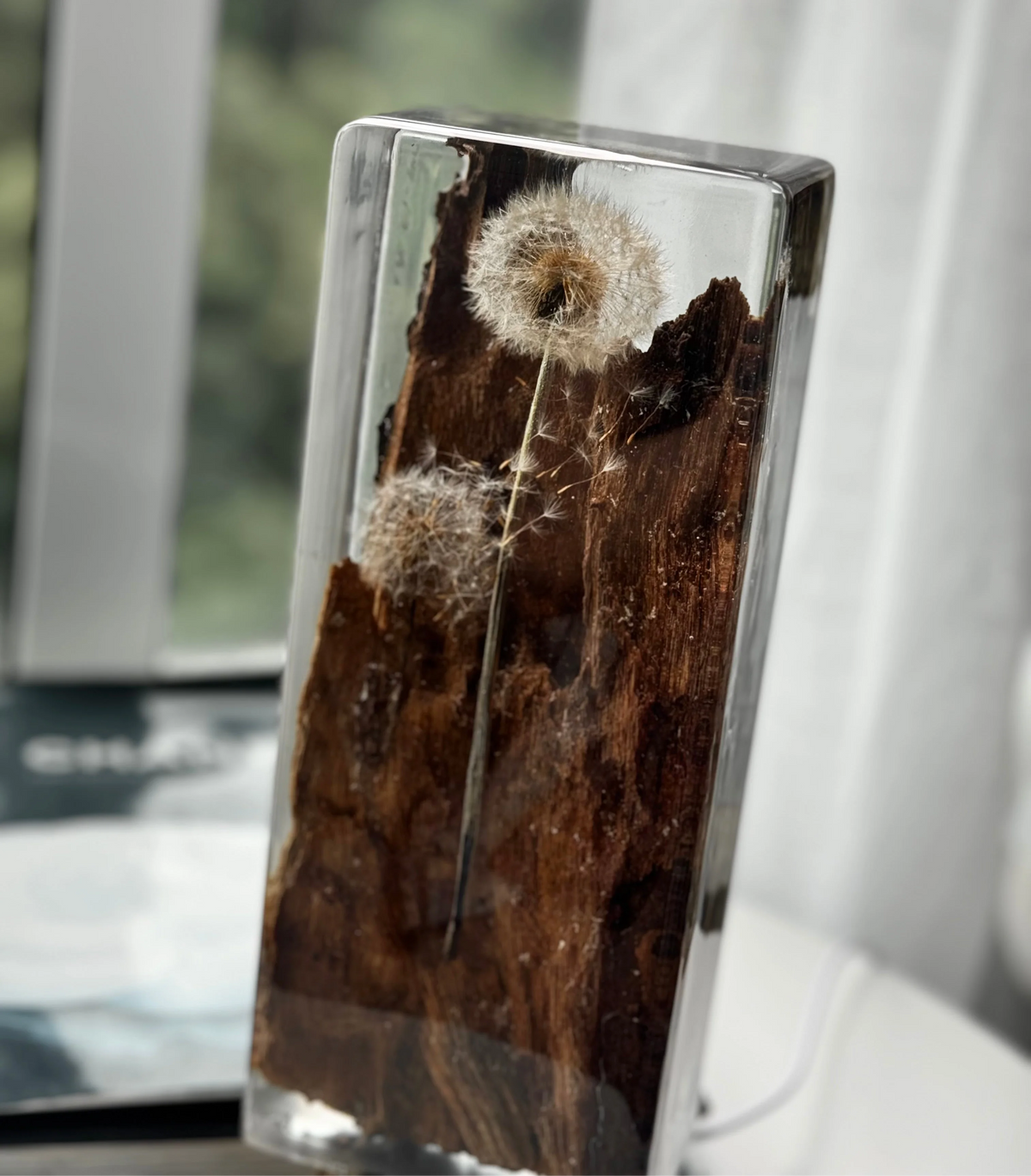 Escultura em Madeira Dandelion