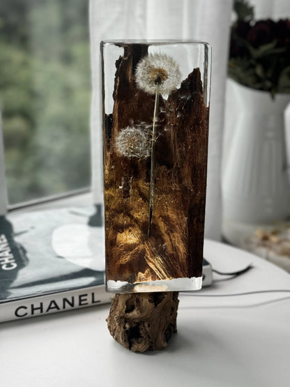 Escultura em Madeira Dandelion
