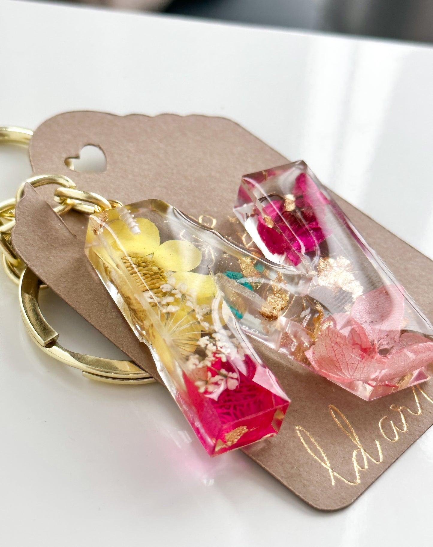Chaveiro Letra Natural Flowers