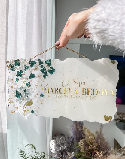 Placa Working com Flores Naturais